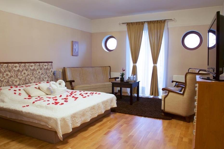 Hotel Radzewice Zewnętrze zdjęcie